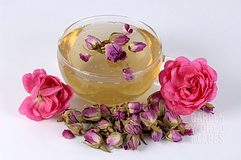 TEA_WITH_DRIED_ROSE_BLOSSOM