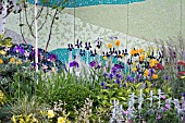 DETAIL OF IMPRESSION ON TIME DESIGNED BY YVONNE MATHEWS SPONSORED BY JOHNSONS TILES AND MOREYS BBC GARDENERS WORLD LIVE 2007