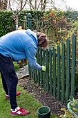 PAINTING PICKET FENCE