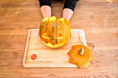 Making of an Halloween pumpkin decoration