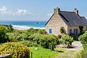 La Palud beach, Seaside garden and house, Hameau de Lost-March , Crozon Peninsula, Finistère, France