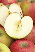 Sliced apple Cripps Red (Malus domestica)