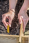 Sowing radishes in a mini patio garden (square garden), step by step.