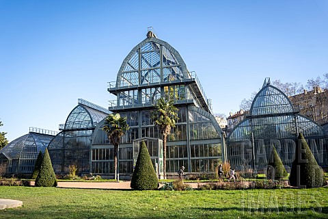 Great_Greenhouses_of_the_Botanical_Garden_of_Lyon_in_the_Parc_de_la_Tte_dOr__Lyon_France