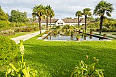 Jardin aquatique et Roseraie de Ecole du Breuil, Bois de Vincennes, Paris, France