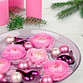 PINK CHRISTMAS ARRANGEMENT