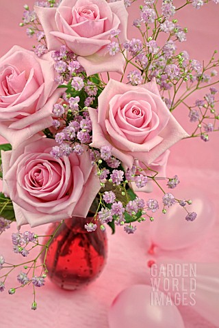 PINK_ROSE_ARRANGEMENT