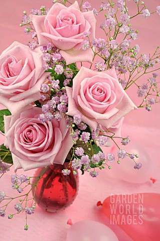 PINK_ROSE_ARRANGEMENT