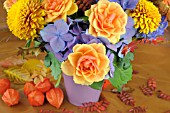 AUTUMN FLOWER ARRANGEMENT