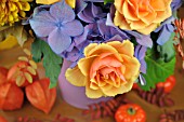 AUTUMN FLOWER ARRANGEMENT