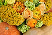 FLORAL AND FRUIT AUTUMN ARRANGEMENT