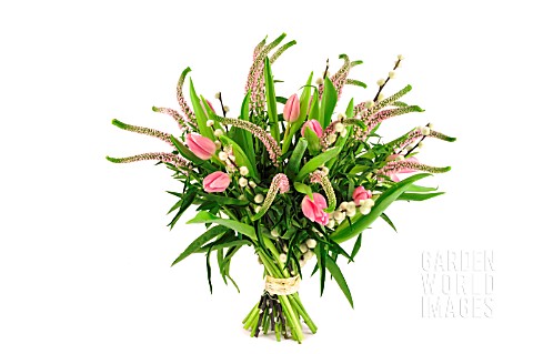 BOUQUET_OF_SPRING_FLOWERS