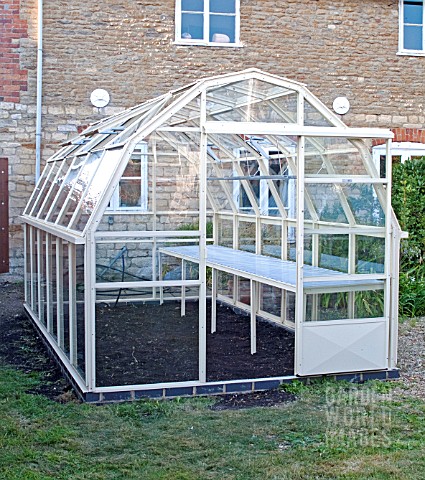 GREENHOUSE_CONSTRUCTION_AT_WAKEFIELDS_GARDEN_COMPLETED_BUILDING
