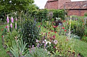 PERENNIAL BEDS AT WAKEFIELDS GARDEN