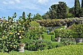 VILLA LA FOCE, VAL DORCE, MONTEPULCIANO, TUSCANY