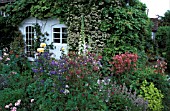 COTTAGE GARDEN