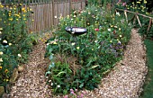 SMALL COTTAGE GARDEN WITH BIRD BATH