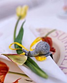 SNAIL NAPKIN RING WITH TULIP