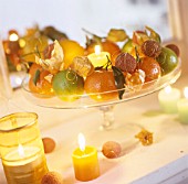 DISPLAY OF TANGERINES, LIMES, LYCHEES AND PHYSALIS
