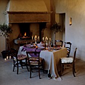 COUNTRY STYLE CHRISTMAS TABLE BY THE FIRESIDE