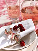 NAPKINS  RIBBON AND CHERRIES