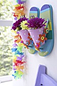 FLIP FLOPS AS FLOWER POT HOLDER