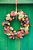 FLORAL WREATH WITH PHYSALIS AND HYDRANGEA