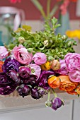 RANUNCULUS ASIATICUS IN BOUQUET