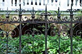 DECORATIVE IRON GARDEN FENCE