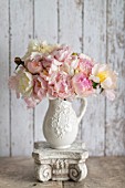 PAEONIA LACTIFLORA INCLUDING BOWL OF BEAUTY, BOWL OF CREAM, NICK SHAYLOR, TOP BRASS AND FRANKLIN D ROOSEVELT IN ARRANGEMENT