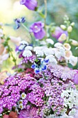 NIGELLA DAMASCENA IN MIXED FLORAL ARRANGEMENT