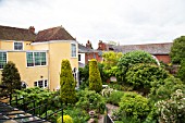 GAINSBOROUGHS HOUSE GARDEN, SUDBURY.  BIRTHPLACE OF THOMAS GAINSBOROUGH.