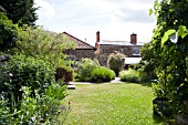 GAINSBOROUGHS HOUSE GARDEN, SUDBURY