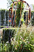 THE MCARTHY AND STONE GARDEN BY CHRIS BEARDSHAW, RHS HAMPTON COURT FLOWER SHOW. GOLD MEDAL WINNER