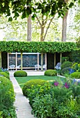 THE TELEGRAPH GARDEN RHS CHELSEA 2014,   DESIGNERS DEL BUONO GAZERWITZ