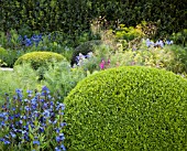 THE TELEGRAPH GARDEN RHS CHELSEA 2014,   DESIGNERS DEL BUONO GAZERWITZ