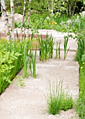 THE TELEGRAPH GARDEN - DESIGNER SARAH PRICE RHS CHELSEA FLOWER SHOW 2012