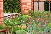 THE HOMEBASE TEENAGE CANCER TRUST GARDEN, RHS CHELSEA FLOWER SHOW 2012 - DESIGNER JOE SWIFT