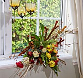 FRESH FLOWER ARRANGEMENT