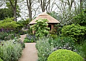 RHS CHELSEA FLOWER SHOW 2013, M&G CENTENARY GARDEN WINDOWS THROUGH TIME DESIGNER ROGER PLATTS.