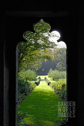 VIEW_FROM_THE_RED_HOUSE_AT_PAINSWICK_ROCOCO_GARDEN_GLOUCESTERSHIRE