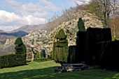 TOPIARY AT PLAS BRONDANW, GWYNEDD, WALES