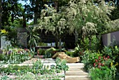 THE CANCER RESEARCH UK GARDEN BY ROBERT MYERS