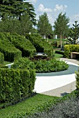 HAMPTON COURT FLOWER SHOW 2011 - THE EYE OF THE INTERNET MAZE, DESIGNER JUDITH CORNFORD