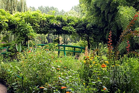 VIEW_OF_JAPANESE_BRIDGE__MONETS_GARDEN__GIVERNY__FRANCE__AUGUST
