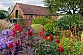 MIXED LATE SUMMER BORDER,  EASTGROVE COTTAGE,  WORCESTERSHIRE,  SEPTEMBER