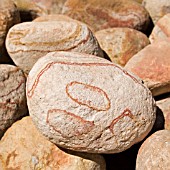 DECORATIVE STONES