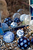 GARDEN ORNAMENTS,  BLUE BALLS IN MIRROR