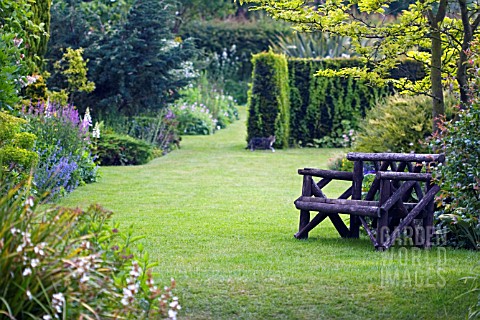 VIEW_OF_THE_GARDEN_OF_THE_WINNER_OF_BBC_GARDENERS_WORLD_2006_SUE_BEESLEY_AT_DUTTON