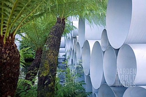 DETAIL_OF_THE_CANCER_RESEARCH_GARDEN_CHELSEA_FLOWER_SHOW_2008_DESIGNED_BY_ANDY_STURGEON_GARDEN_DESIG
